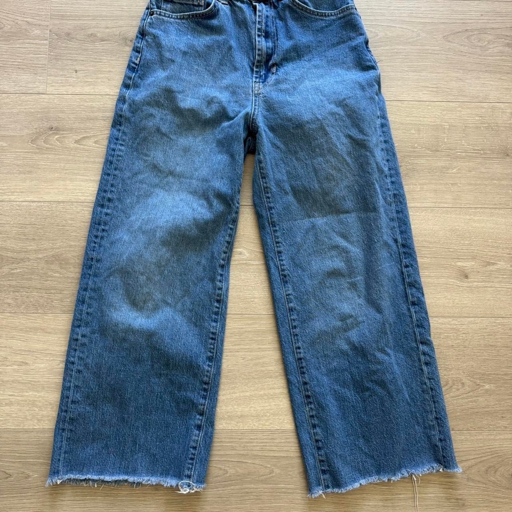 BDG Urban Outfitters SIZE 27 Flared Jeans